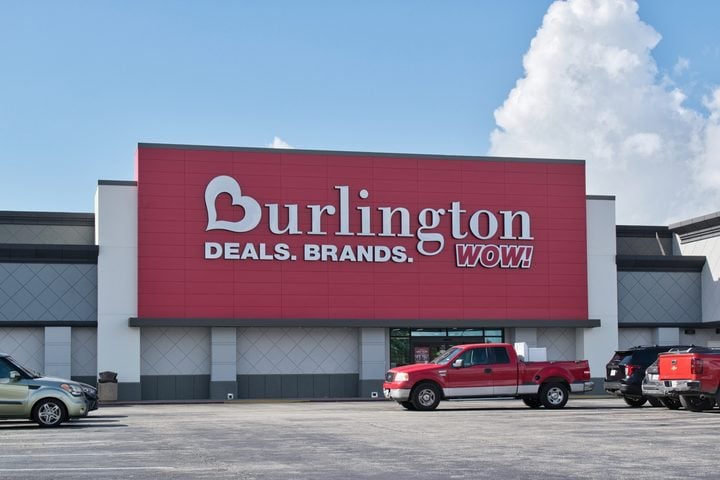 Burlington Stores will move its headquarters and 1,600 workers from New Jersey to Philadelphia as statewide job losses and corporate exits mount.