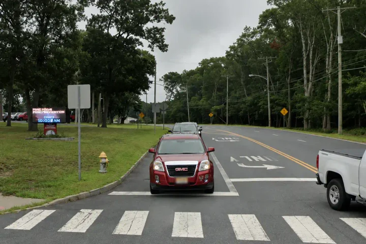 A lawsuit filed in New Jersey Superior Court alleges negligence by Toms River Township and Ocean County authorities in connection with a September 2024 truck crash at Church Road and North Bay Avenue.