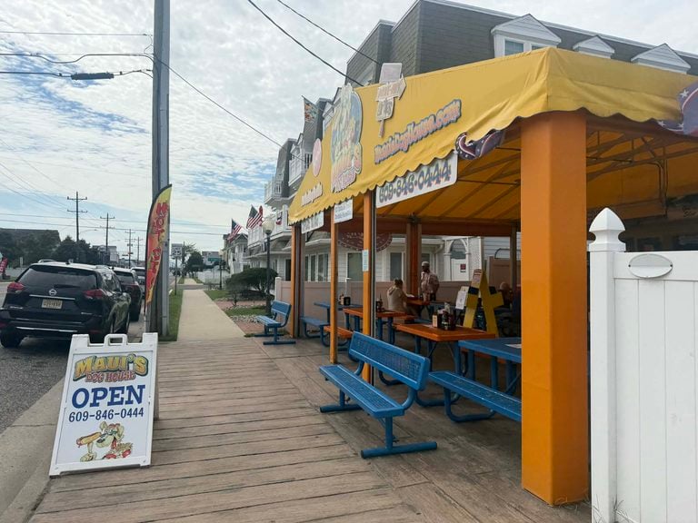 Maui’s Dog House in North Wildwood Is More Than a Roadside Hot Dog Gimmick