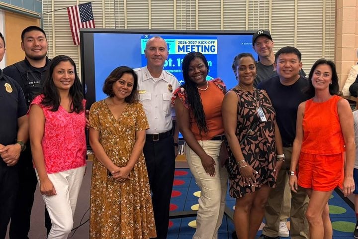 Police thanked the Lakewood Elementary School PTA for inviting officers to attend the meeting.