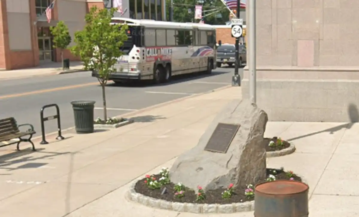 New jersey town erected a monument on site where ronald reagan misread meaning behind "born in the usa" New jersey town erected a monument on site where ronald reagan misread meaning behind "born in the usa"