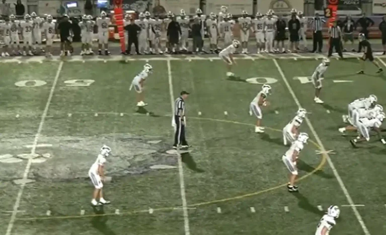 Rumson-Fair Haven pulls away from Holmdel, 40-28, behind Williams, Izzo