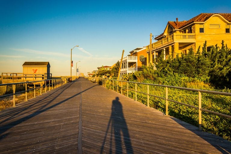Locals’ Summer Arrives at Jersey Shore With Sunshine, Warm Water and Small Surf