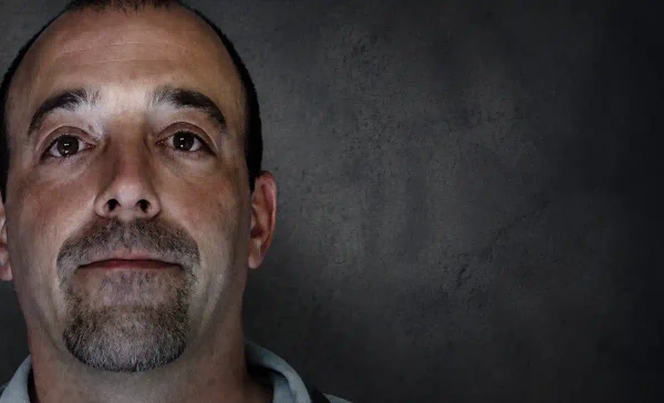 Anthony john valente’s criminal case will proceed in lancaster county court after he waived his preliminary hearing on charges involving two juvenile victims.