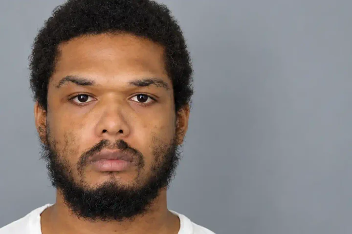 Wilmington man faces gun charges after newark menacing investigation