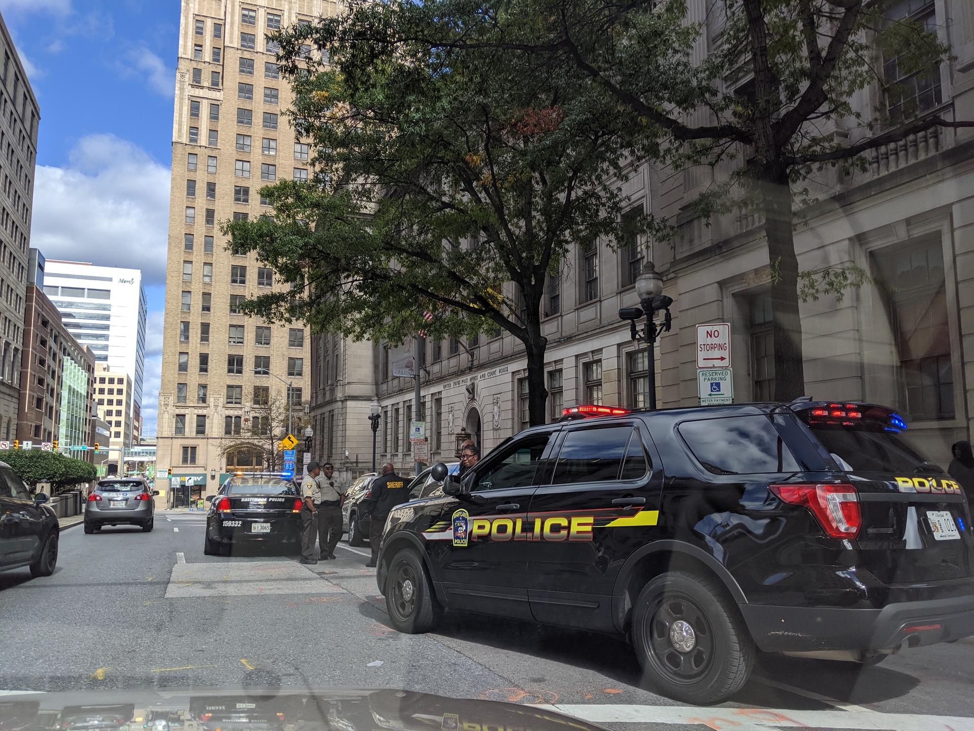 Baltimore man walks into hospital after being shot in mystery alley
