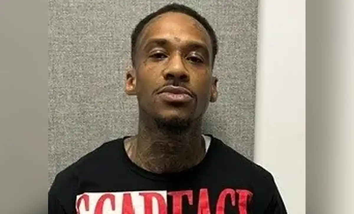 A maryland man is accused of pistol-whipping a victim and stealing his cellphone during an armed robbery outside a silver spring apartment.