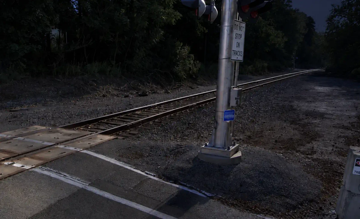 Police find 6 year old girl heading home near train tracks in Washington Township