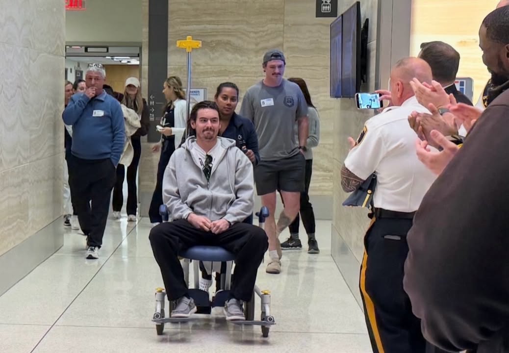 New jersey police officer seriously injured by hit-and-run driver gets hero's welcome leaving hospital Saddle brook officer nicholas genuario leaves the hospital to applause from fellow officers after suffering serious injuries in a hit-and-run traffic stop.