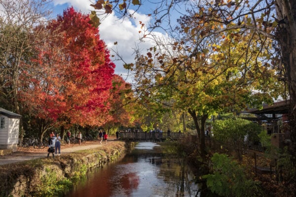 Sunshine sticks around new jersey, but cooler days arrive before the weekend