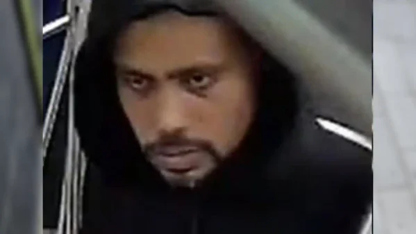 Woman grabbed at jay street subway station; nypd seeks suspect