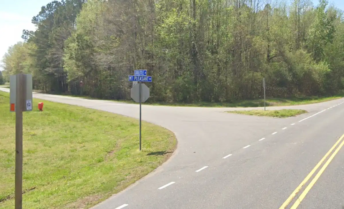 Pedestrian killed in early-morning crash in chesapeake A pedestrian was killed early sunday in a crash near mt. Pleasant road and doolittle avenue in chesapeake.