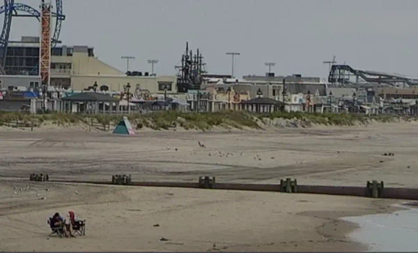 Ocean City Mayor Warns Exposed EV Batteries At Risk of Fire After Ocean Flooding