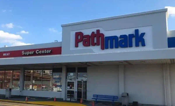 Pathmark is making a comeback with new smaller-format supermarkets, reviving memories of its former toms river store on route 9 and other jersey shore locations.