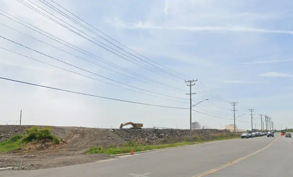 The sparrows point industrial waterfront in baltimore county, where us wind has surrendered its proposed turbine manufacturing site to anduril industries for a $6. 6 billion submarine manufacturing project.