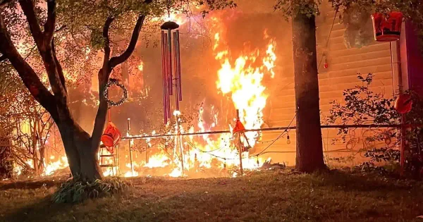 Heavy fire draws multiple departments to somerville building