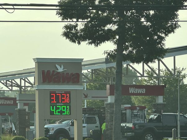 Jackson police investigate attempted stabbing at hope chapel road wawa