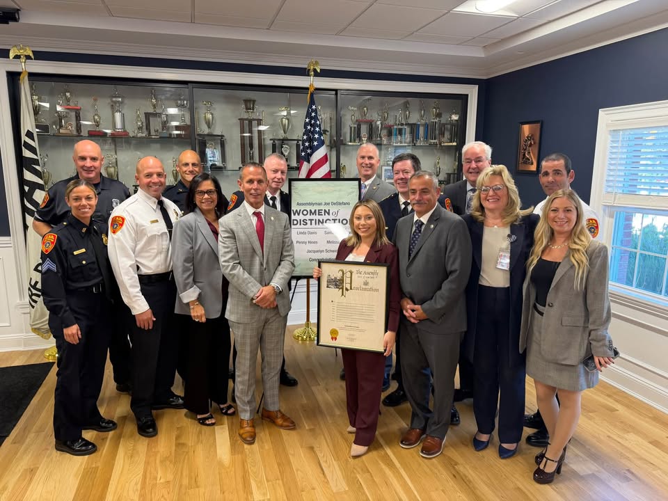 Suffolk county police staffer samantha graviano honored as woman of distinction Suffolk county police staffer samantha graviano honored as woman of distinction