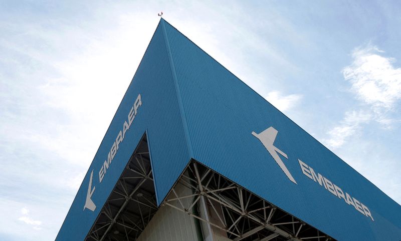 Brazil's Embraer wins order for 20 aircraft from U.S. lessor Azorra