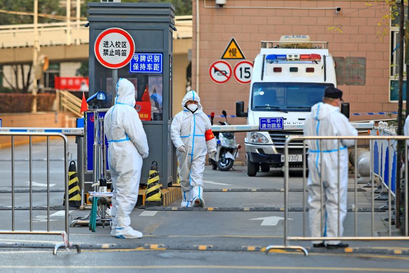 German firms fear supply chain pain from China's battle with Omicron