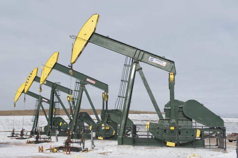 Hess Corp sees higher capital spending, production in 2022