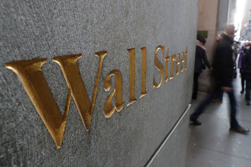 Investors keep the faith in stocks despite tech selloff - BofA