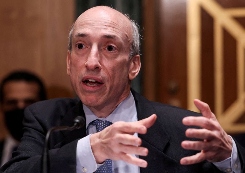 U.S. SEC proposes changes to whistleblower program to capture more tipsters