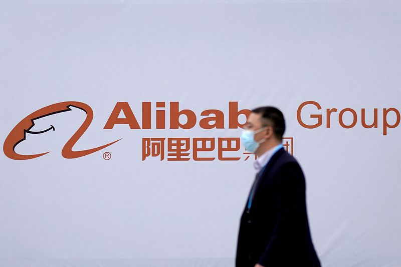 U.S. adds e-commerce sites operated by Tencent, Alibaba to 'notorious markets' list