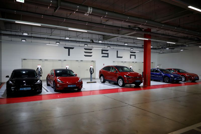 Tesla changes S.Korea ads after antitrust probe faulted batteries