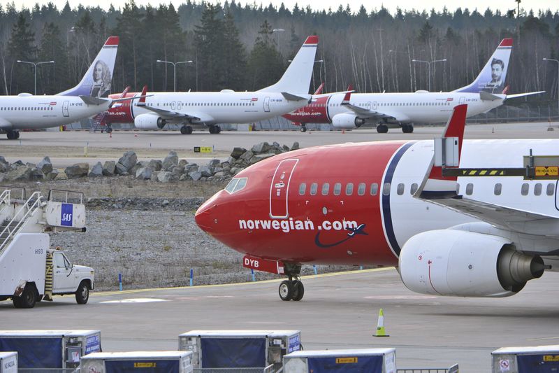 Norwegian Air swings to profit after restructuring