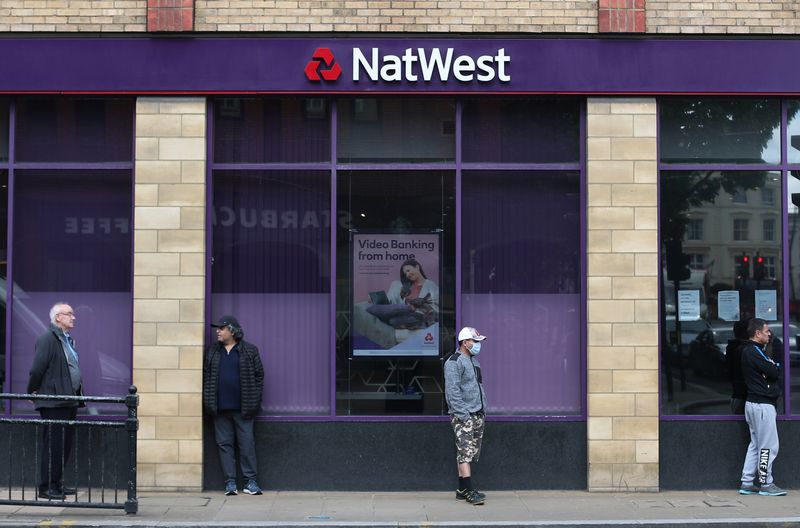 NatWest earnings soar but rising prices bite