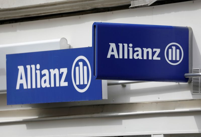 Apologetic CEO says Allianz to cut bonuses after trading debacle