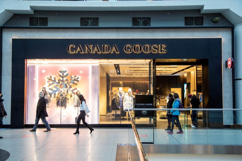 Canada January retail sales seen rebounding from December decline