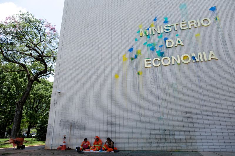 Brazil sees private infrastructure capex nearly doubling in 2022
