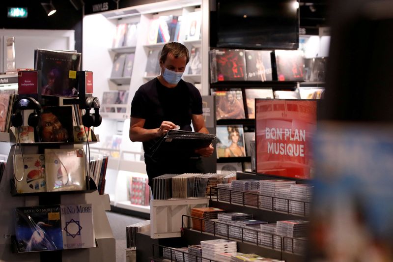 France's Fnac Darty teams up with Google to improve online retail services