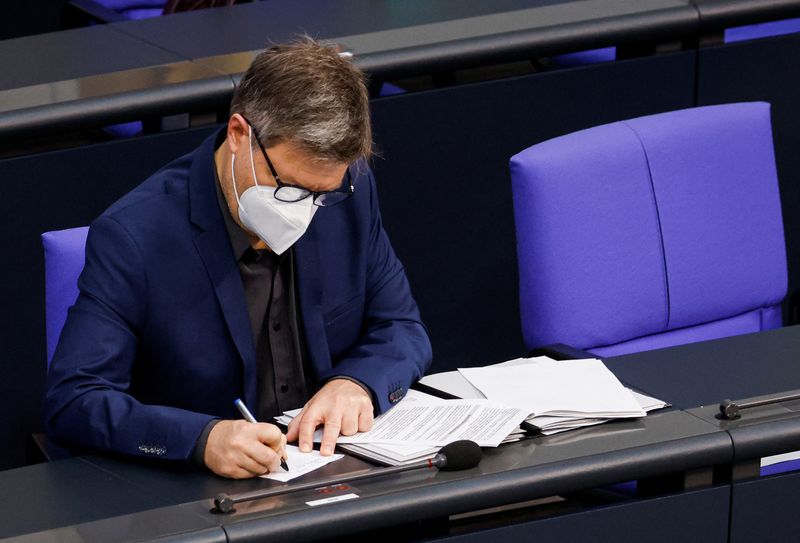 Rosatom's application to buy stake in German reprocessing plant withdrawn - German minister