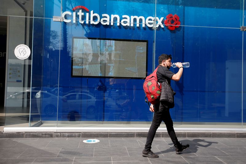 Citibanamex could be sold directly or through IPO, but not in pieces -Mexico head