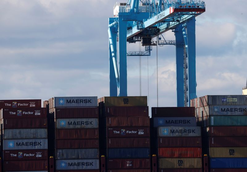 U.S. core capital goods orders, shipments increase solidly in January