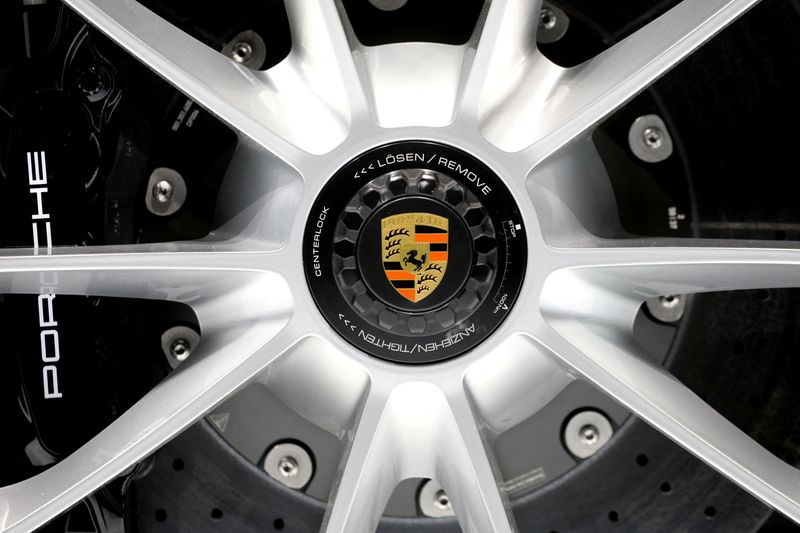 Porsche suspends production in Leipzig over Ukraine crisis