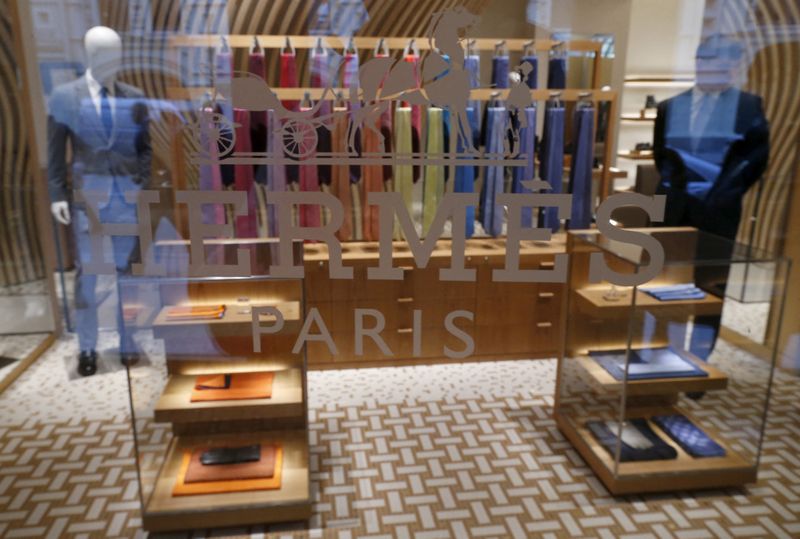 The world's leading luxury brands suspend business in Russia