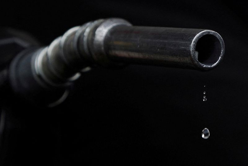 Retail gasoline prices hit all-time record - AAA