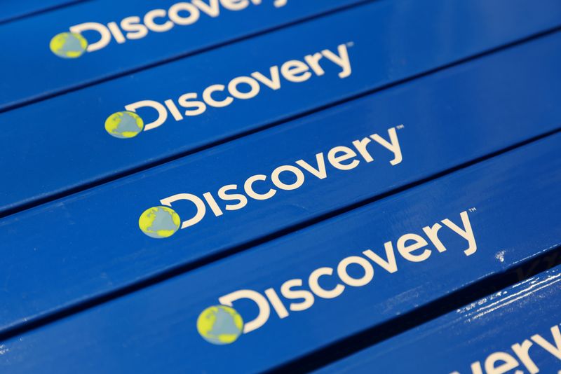 Discovery to suspend broadcasts in Russia