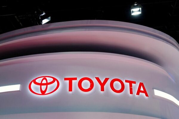 Japan PM to visit Toyota headquarters ahead of election, sources say