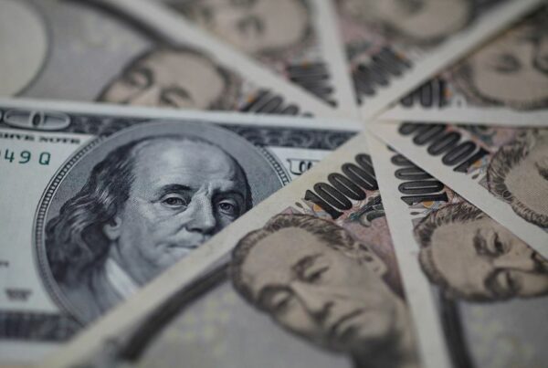 Explainer: What would Japan's currency intervention to combat a weak yen look like?