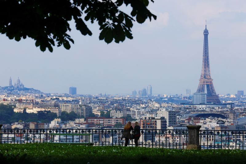 Paris snaps at heels of London in overseas finance investment ranks