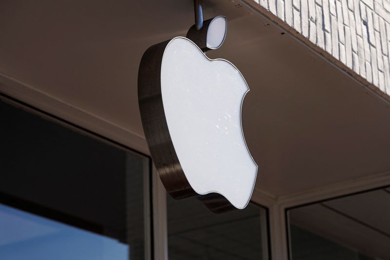 Apple music, gaming to bring in over $8 billion in revenue by 2025, JPM says