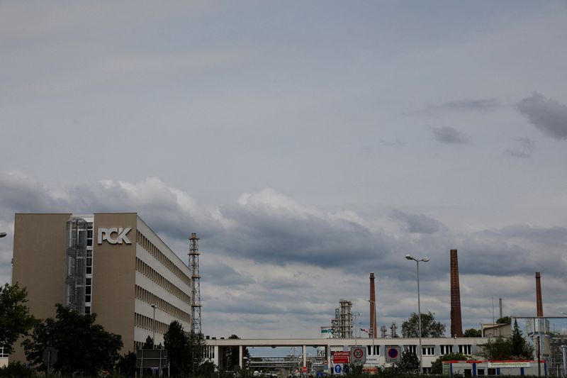 Exclusive-Germany's refinery dilemma tests Russian oil ban resolve