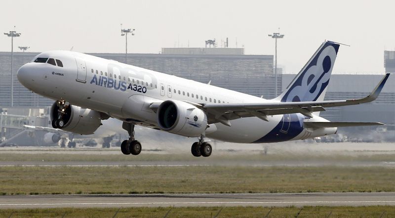 EasyJet agrees to buy 56 Airbus A320neo jets