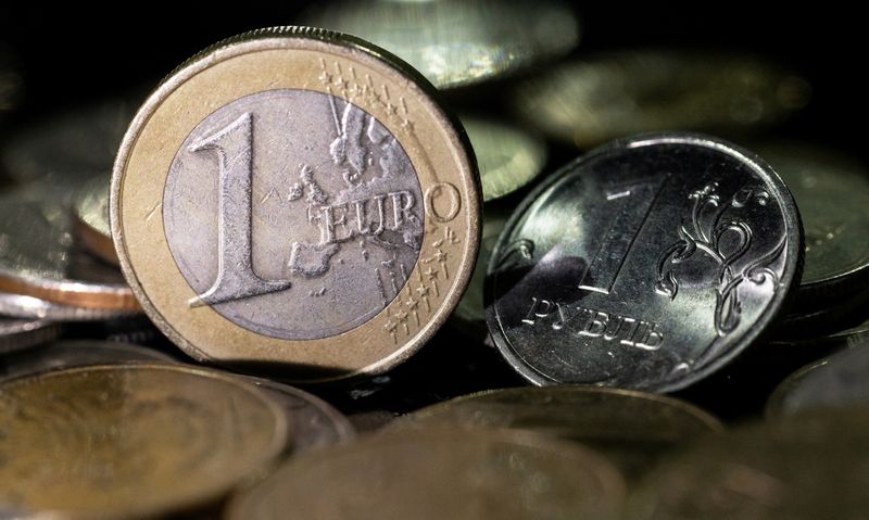 Russian rouble firms to 7-year high past 53 vs dollar in Moscow trade
