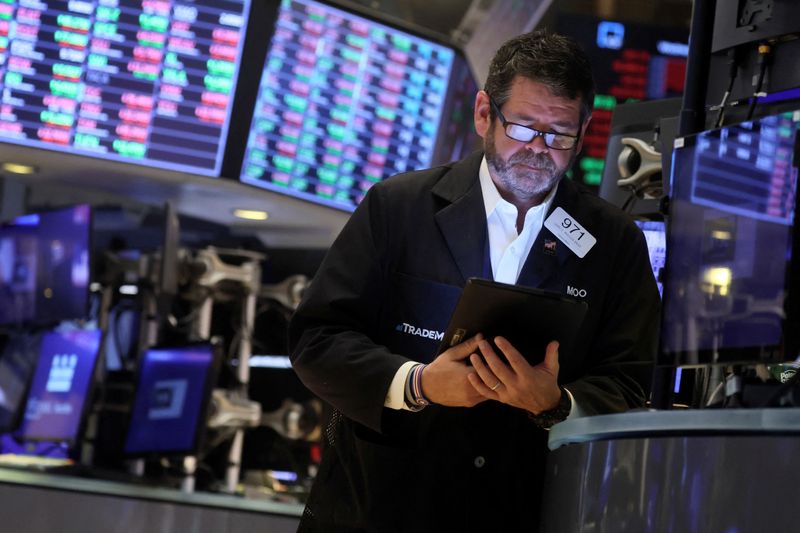 U.S. stocks climb as yields fall to two-week low; copper tumbles